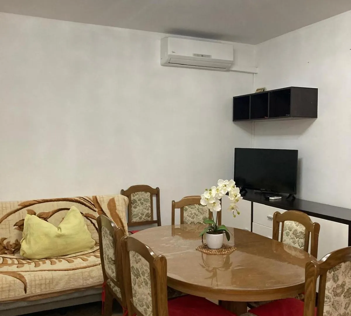 Apartmani Lacic فير